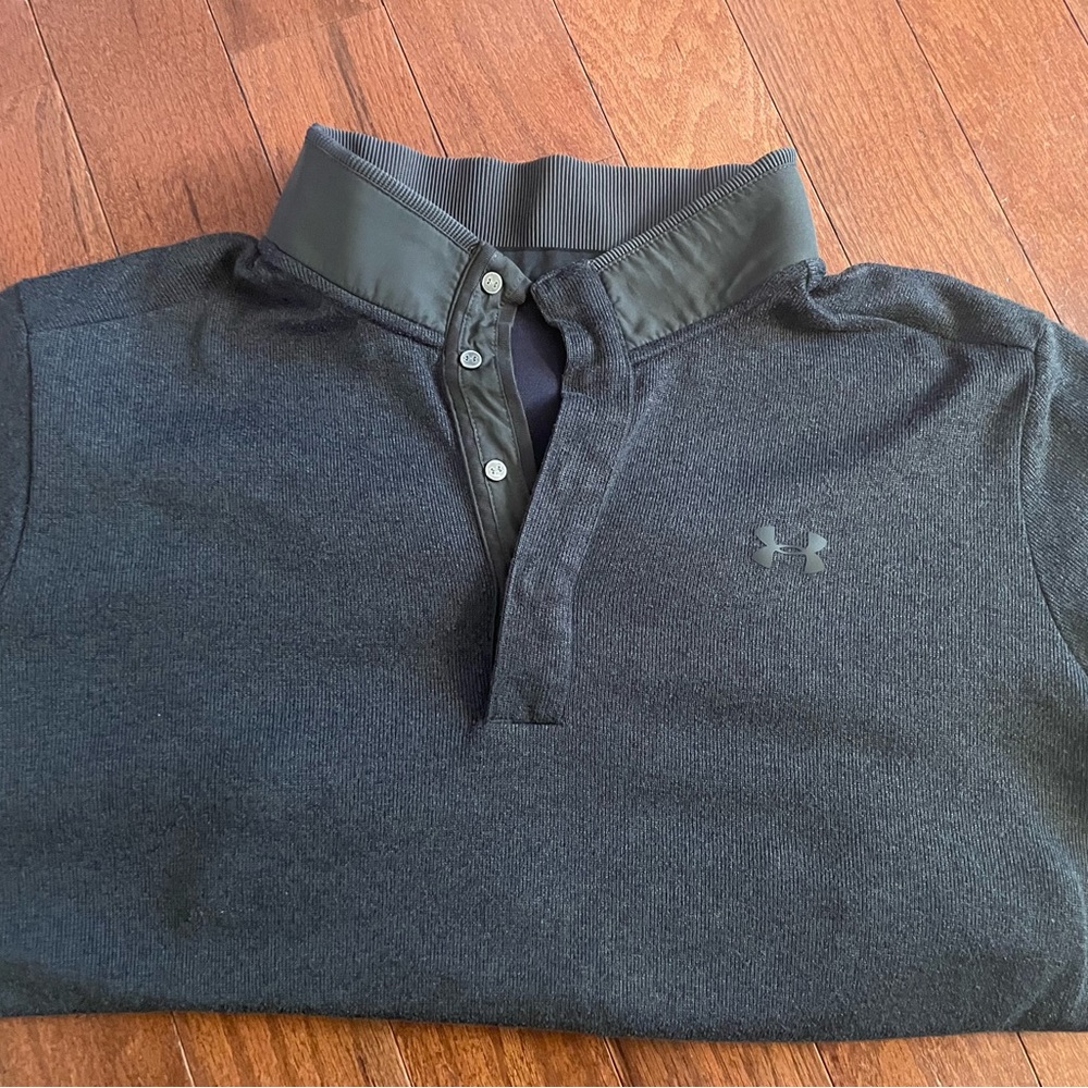 Men’s Under Armour long sleeve